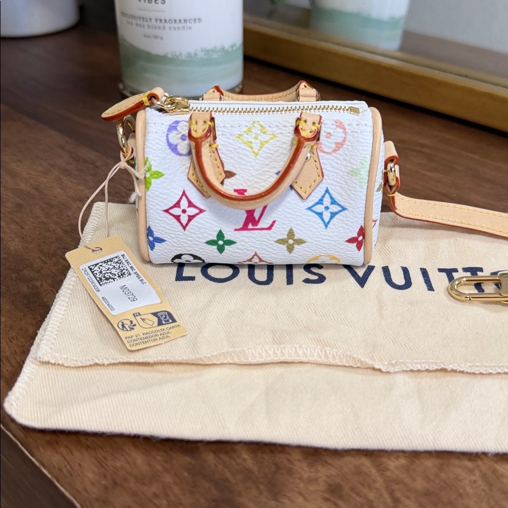 Louis Vuitton LV X TM micro speedy bag charm - Picture 9 of 12